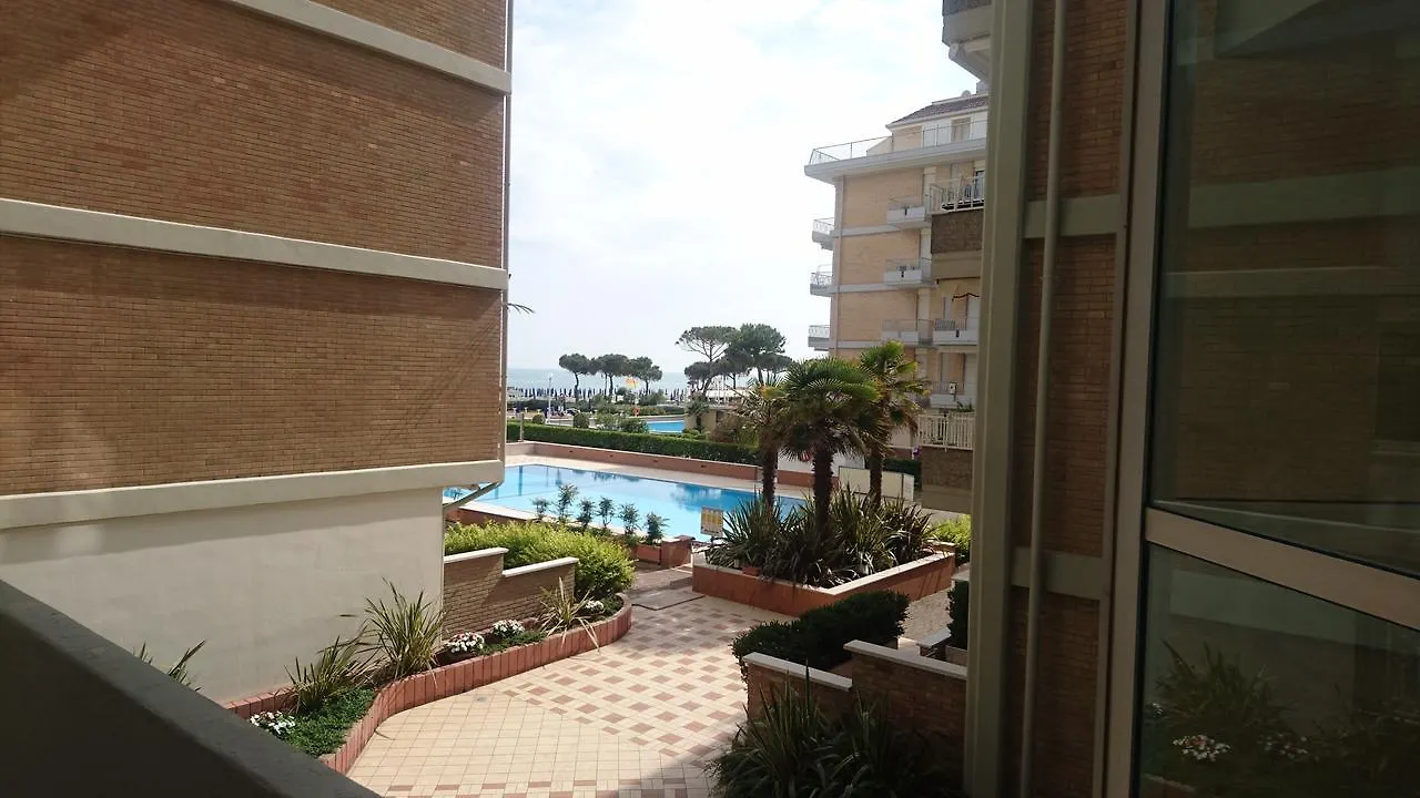 Residence Puerto Del Sol Lido di Jesolo Apartamento